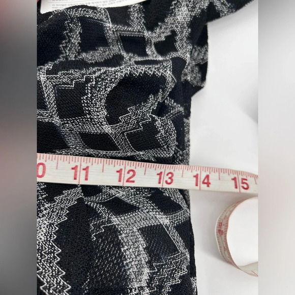 NWT MISSONI L/S Fit & Flare Dress Size 40 Lame Pattern V Neck Black Silver - Picture 15 of 16